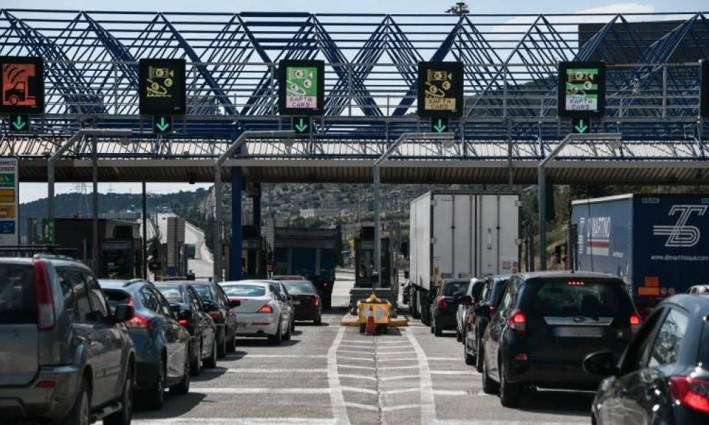 Λύση πακέτο συζητά η κυβέρνηση με τους παραχωρησιούχους για τα διόδια